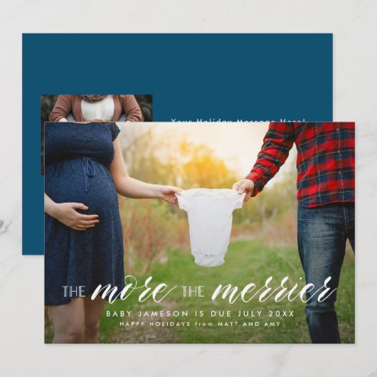 More the Merrier Holiday Pregnancy Announcement Feestdagenkaart (Voorkant / Achterkant)