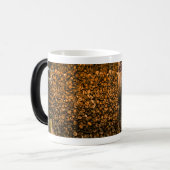 Morfende mok met koffiethema (Voorkant links)