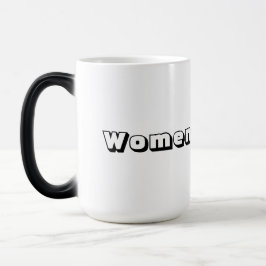 Morfende mok – "Women" tekstnaam afgedrukt