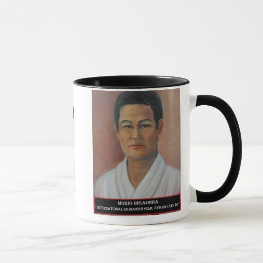 Morio Higaonna Mok (Rechts)