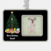 Morkie Dog Met Kerstboom Ingelijst Ornament (Voorkant)