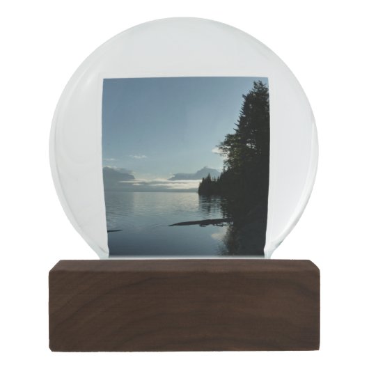 Morning bij het McDonald-meer in het Glacier Natio Sneeuwbol (Achterkant)