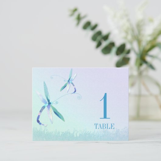 Morning Dragonfly Wedding Table Number Kaart (Staand voorkant)