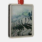 Morning Fog boven rijstvelden Metalen Ornament (Rechts)