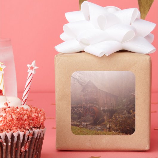 Morning Fog Vierkante Sticker (Feest)