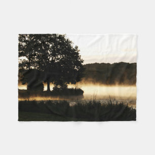 Morning Lake Scene fbcn Fleece Deken