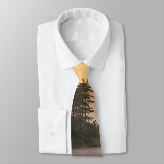 Morning Mist op de rivier in de Pines Stropdas (Gebonden)