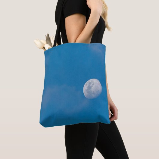 Morning Moon | Zambia, Afrika Tote Bag (Dichtbij)