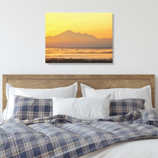 Morning Mountain Magic Canvas Afdruk (Insitu (Slaapkamer))