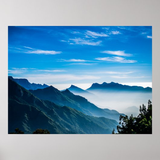 Morning Mountains Mist Landschap Poster (Voorkant)