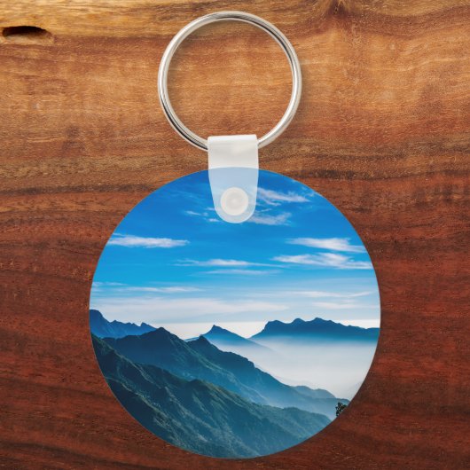 Morning Mountains Mist Landschap Sleutelhanger (Voorkant)