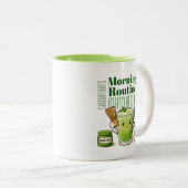 Morning Routine Matcha Club Personaliezed Mug Tweekleurige Koffiemok (Voorkant rechts)