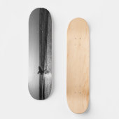 Morning Surfer Grayscale Skateboard (Voorkant)