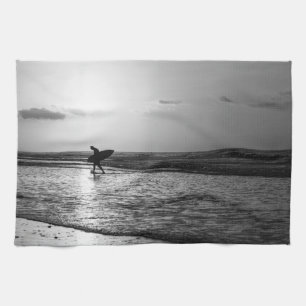 Morning Surfer Grayscale Theedoek