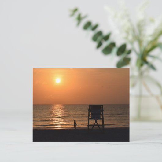 Morning Walk op het strand Briefkaart (Staand voorkant)