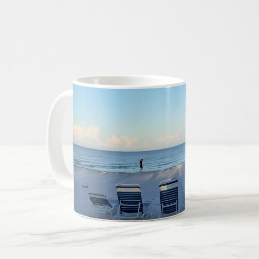 Morning Walk over de Mok van de Beach Coffee (Voorkant links)