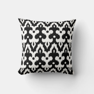 Moroccan Ikat Damask Pattern, Black and White Kussen