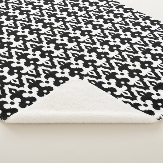 Moroccan Ikat Damask Pattern, Black and White Sherpa Deken (3/4)