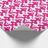 Moroccan Ikat Damask Pattern, Fuchsia Pink & White Cadeaupapier (Hoek)