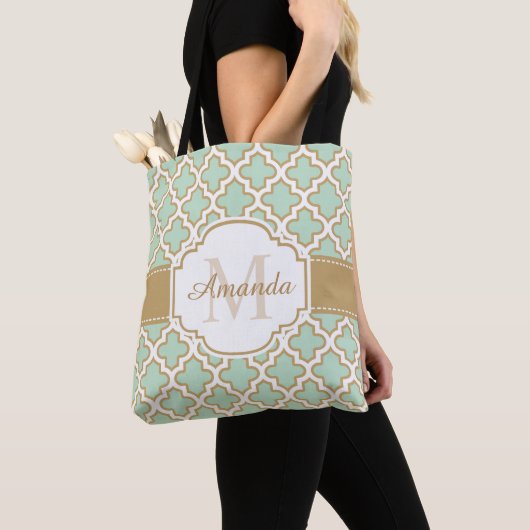 Moroccan Quatrefoil Pattern Gold Mint Monogram Tote Bag (Dichtbij)
