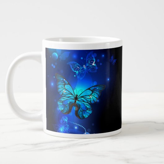 Morpho Butterfly in de donkere achtergrond Grote Koffiekop (Links)