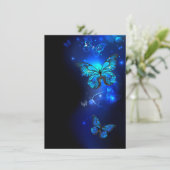 Morpho Butterfly in de donkere achtergrond Kaart (Staand voorkant)