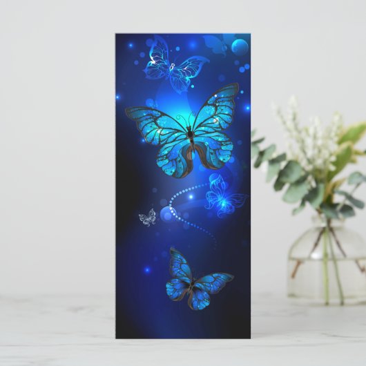 Morpho Butterfly in de donkere achtergrond Kaart (Staand voorkant)