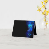 Morpho Butterfly in de donkere achtergrond Kaart (Gele Bloem)