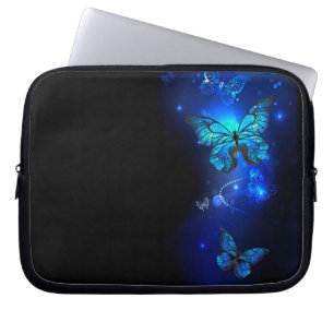 Morpho Butterfly in de donkere achtergrond Laptop Sleeve