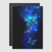Morpho Butterfly in de donkere achtergrond Magnetische Uitnodiging (Voorkant / Achterkant)