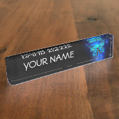 Morpho Butterfly in de donkere achtergrond Naambordje (Zijkant)