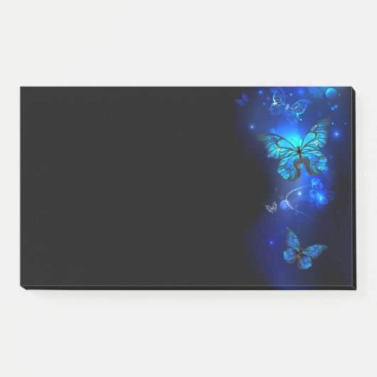 Morpho Butterfly in de donkere achtergrond Post-it® Notes (Voorkant)