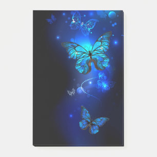 Morpho Butterfly in de donkere achtergrond Post-it® Notes