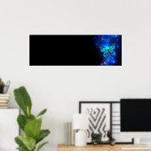 Morpho Butterfly in de donkere achtergrond Poster (Thuiskantoor)