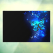 Morpho Butterfly in de donkere achtergrond Raamsticker (Vel 3)