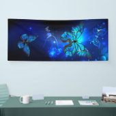 Morpho Butterfly in de donkere achtergrond Spandoek (Beurs)