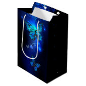 Morpho Vlinder in de Donkere Achtergrond Medium Cadeauzakje (Voorkant Gekanteld)