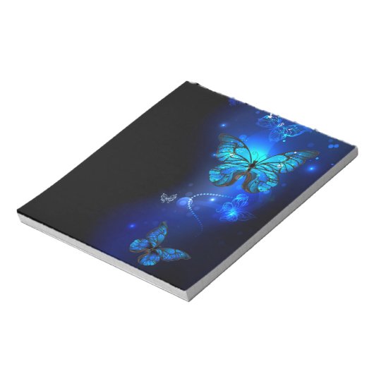 Morpho Vlinder in de Donkere Achtergrond Notitieblok (Linkerzijde)