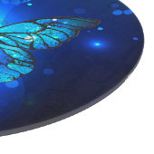 Morpho Vlinder in de Donkere Achtergrond Snijplank (Hoek)