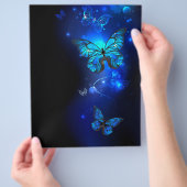 Morpho Vlinder op donkere achtergrond Flyer (Hand)