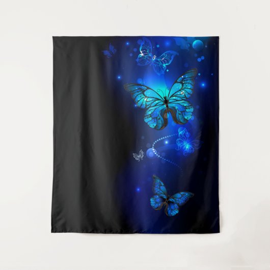 Morpho Vlinder op Donkere Achtergrond Wandkleed (Voorkant)