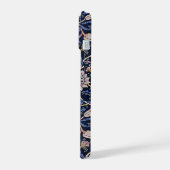 Morris Evenlode Monogram iPhone 15 Case (Linkerkant)