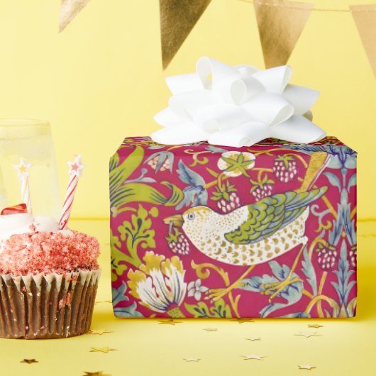 Morris Red Achtergrond Strawberry Thief Patroon Cadeaupapier (Verjaardagsfeest)