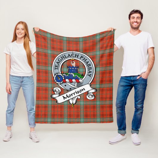 Morrison Red Ancient Clan Badge Tartan Fleece Deken (In situ)