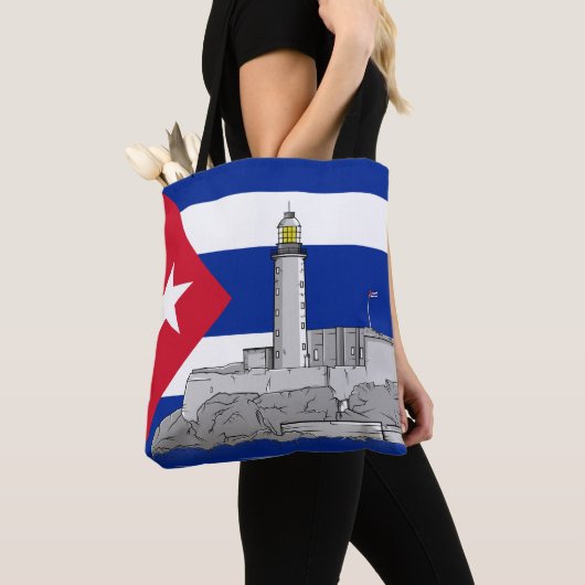 Morro Castle in Havana Tote Bag (Dichtbij)