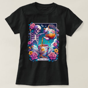 Mors The Tea Skeleton Tarot Kaart T-shirt