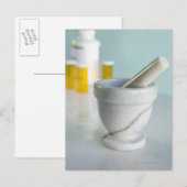 Mortar en pestle, pil flessen op achtergrond briefkaart (Voorkant / Achterkant)