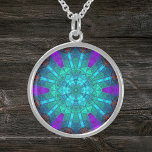 Mosaic Kaleidoscope Flower Blue Paars and Red Sterling Zilver Ketting<br><div class="desc">Dit mozaïekkaleidoscoopontwerp biedt briljante blauwe,  paarse en rode tegels. Een levendig geometrisch ontwerp geïnspireerd door fractals,  mandala's en gekleurde glazen mozaïeken. Haal nu dit mooie trippy ontwerp en voeg wat roebelkleurige kleuren toe aan je leven!</div>