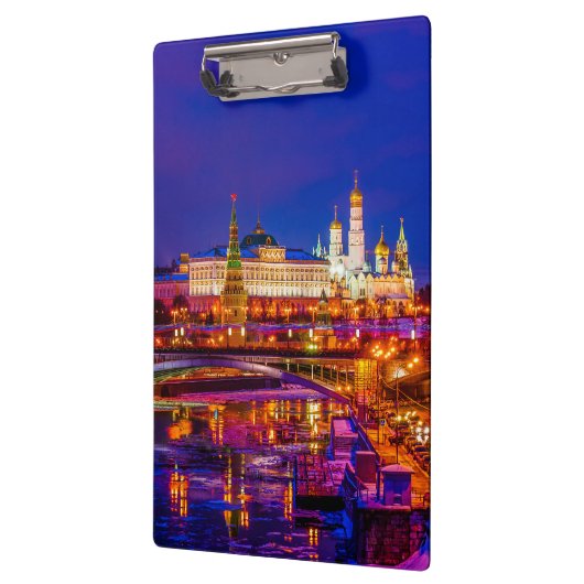Moskou Kremlin in Winternacht Klembord (Links)
