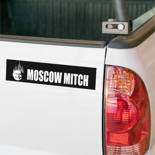 Moskou Mitch Bumpersticker (Op Truck)